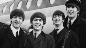 Ban nhạc huyền thoại The Beatles trở lại với bộ ba tác phẩm mới