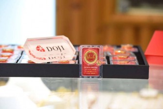 Giá vàng hôm nay 9-12: Tụt xuống dưới ngưỡng nhạy cảm