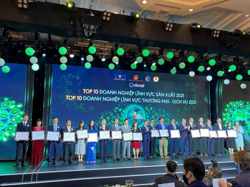 Năm thứ 6 liên tiếp PNJ tiếp tục được vinh danh "Top 10" trong 100  doanh nghiệp phát triển bền vững