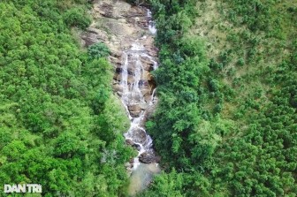 Khám phá thác Rơ Tu nằm ẩn sâu trong rừng xanh Gia Lai