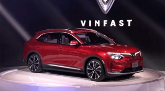 VinFast dừng sản xuất xe xăng, chuyển sang xe thuần điện từ cuối năm 2022