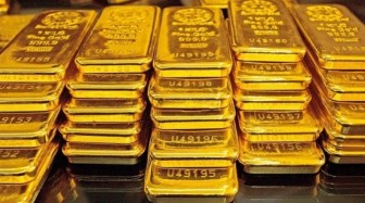 Giá vàng hôm nay 9-1: Vàng chịu áp lực lớn, giá biến động khó lường