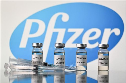 Pfizer triển khai sản xuất đại trà vaccine ngừa biến thể Omicron