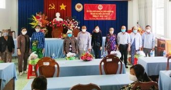 Tặng 1.730 phần quà Tết cho hộ nghèo huyện Tịnh Biên