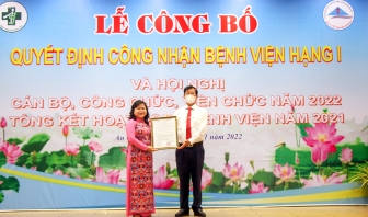 Công bố quyết định của UBND tỉnh An Giang công nhận Bệnh viện Đa khoa Trung tâm An Giang đạt hạng I