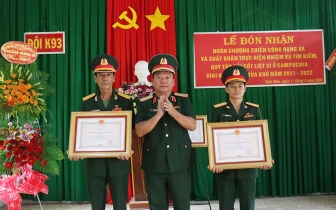 Đội K93 đón nhận huân chương Chiến công hạng 3
