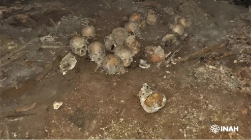 Phát hiện 150 hộp sọ người bị nhổ mất răng niên đại 1.000 năm trong hang
