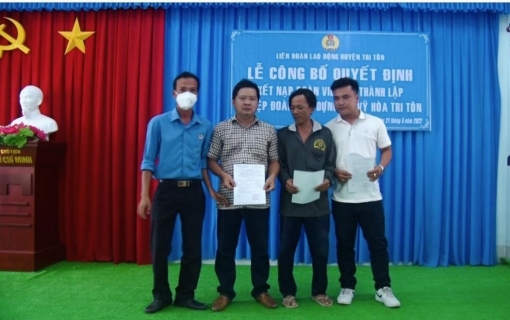 Liên đoàn Lao động huyện Tri Tôn thành lập mới nghiệp đoàn xây dựng