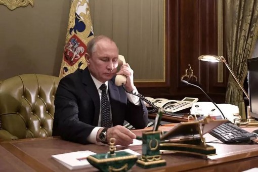 Ông Putin điện đàm với lãnh đạo châu Âu, Ukraine nói sẽ giành lại Biển Đen