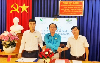 Ký kết chương trình phúc lợi chăm lo lợi ích cho người lao động tại huyện Tịnh Biên