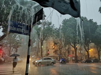 Thời tiết ngày 24-6: Bắc Bộ có mưa dông rải rác