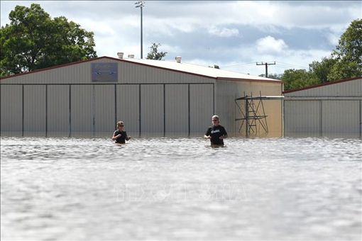 Sơ tán hàng nghìn người do mưa lũ nghiêm trọng tại Australia