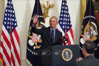 Cựu Tổng thống Mỹ B.Obama giành giải thưởng Emmy