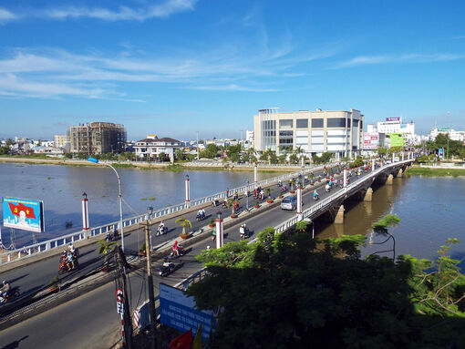 Từ 7 giờ, ngày 30/9/2022 cấm xe và điều tiết giao thông qua cầu Hoàng Diệu và Nguyễn Trung Trực để thi công