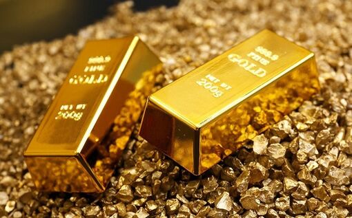 Giá vàng hôm nay 2/10: Thị trường tài chính chao đảo, vàng rung lắc mạnh