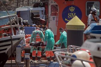 Nhiều người thiệt mạng và mất tích do thuyền gặp nạn ngoài khơi Tây Ban Nha