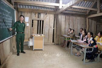 Ngày Nhà Giáo Việt Nam 20/11: Những giáo viên cắm bản nơi biên cương