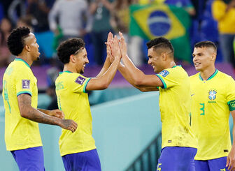 Casemiro tỏa sáng, Brazil thắng nghẹt thở Thụy Sĩ
