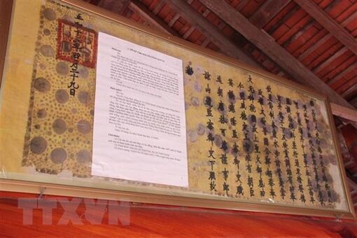 Chuyện gìn giữ di sản tư liệu ký ức ở làng Trường Lưu