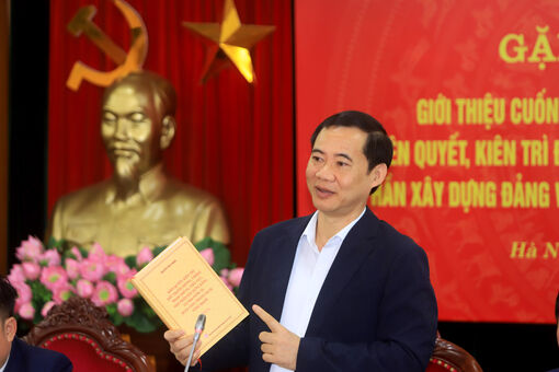Giới thiệu cuốn sách của Tổng Bí thư Nguyễn Phú Trọng về phòng, chống tham nhũng, tiêu cực