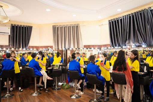 Seoul Academy - Trung tâm đào tạo khóa học trang điểm nổi tiếng tại An Giang