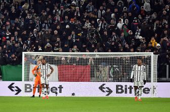 Juventus tiếp tục lao đao sau cú sốc bị trừ điểm
