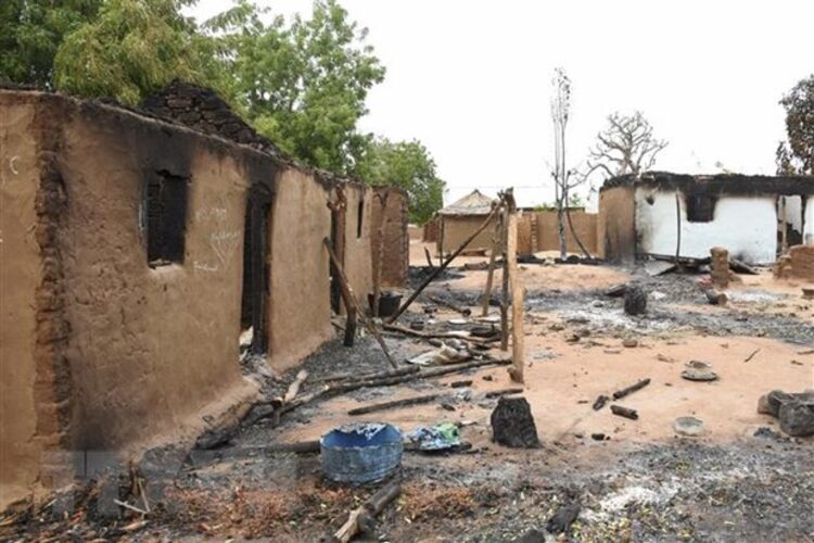 Nổ bom tại Nigeria khiến ít nhất 27 người chết, nhiều người bị thương