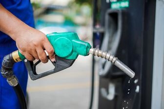 Dầu thế giới lên 80 USD/thùng, giá xăng trong nước sẽ ra sao?
