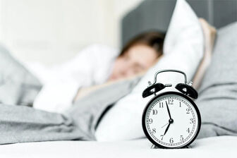 Thói quen khi ngủ làm tăng nguy cơ mắc 2 bệnh hiểm nghèo