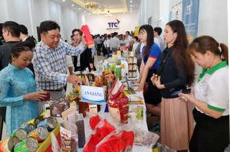 Kết nối hàng hóa ĐBSCL với hệ thống phân phối TP. Hồ Chí Minh