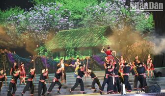 Điện Biên khai mạc Lễ hội Hoa ban 2023