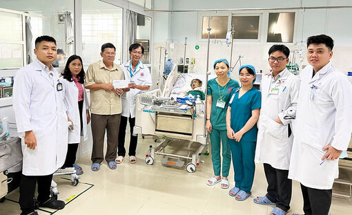 Ông Trần Đông Xuân hỗ trợ 500 triệu đồng cho bệnh nhân phẫu thuật tim