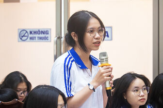 Tổ chức Chương trình "Tư vấn mùa thi 2023" tại An Giang