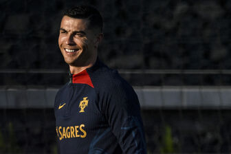 Ronaldo chiến đấu với Bồ Đào Nha: Triều đại mới, kỷ lục mới