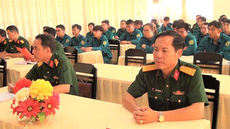 Ban Chỉ huy Quân sự TP. Châu Đốc khai giảng lớp huấn luyện dân quân mới kết nạp