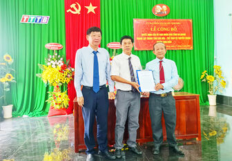 Công bố quyết định thành lập Trung tâm Văn hóa – Thể thao và Truyền thanh huyện Tịnh Biên