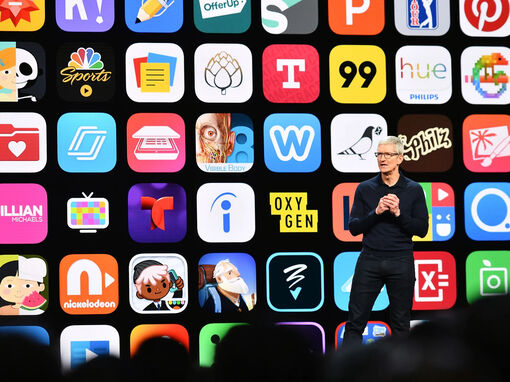 Lần đầu tiên Apple công bố gỡ hơn 8.000 ứng dụng nguồn gốc Việt Nam