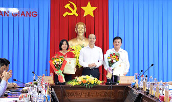 Ban Đối ngoại Trung ương làm việc với Văn phòng Tỉnh ủy An Giang