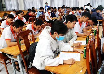 Nâng cao kiến thức và kỹ năng lái xe an toàn cho đoàn viên, thanh niên