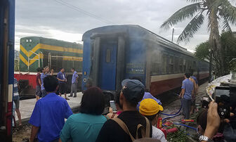 Cháy tàu hỏa tại Áo, sơ tán khẩn cấp hàng trăm hành khách