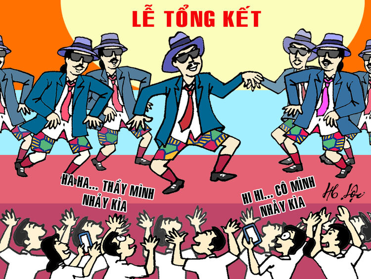 Thầy, cô ở Hải Phòng nhảy, múa trong lễ bế giảng, ông giáo thấy sao?