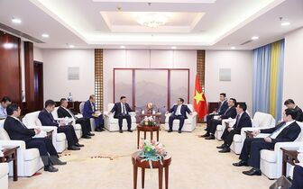 Thủ tướng tiếp lãnh đạo các tập đoàn Huawei, Energy China, CCCC