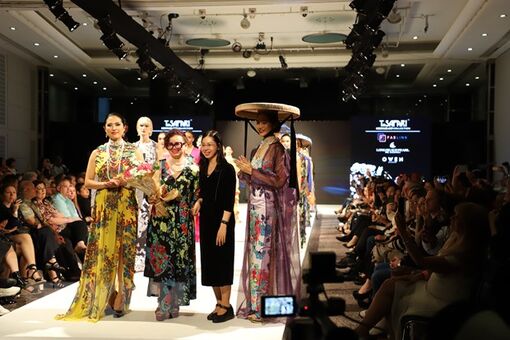 Bộ sưu tập của NTK Việt gây ấn tượng tại tuần lễ thời trang ở London