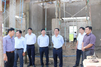 Kiểm tra tiến độ thực hiện xây dựng nông thôn mới xã Vĩnh An