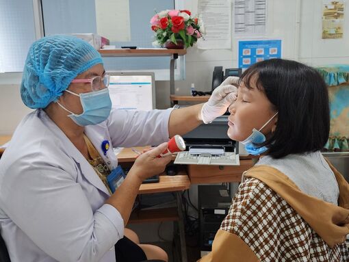 An Giang: Bệnh đau mắt đỏ diễn biến phức tạp