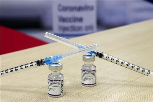 Canada cấp phép sử dụng cho vaccine ngừa COVID-19 thế hệ mới