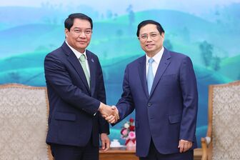 Thủ tướng: Tập trung thúc đẩy tuyến đường bộ cao tốc Hà Nội-Vientiane (Lào)