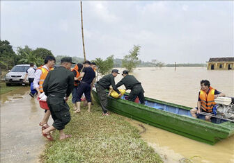 Thời tiết ngày 2/11: Khu vực từ Thừa Thiên - Huế đến Bình Định mưa to