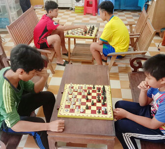 Phát triển phong trào chơi cờ vua