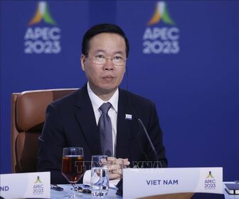 Chủ tịch nước dự Đối thoại giữa các Nhà lãnh đạo APEC với khách mời